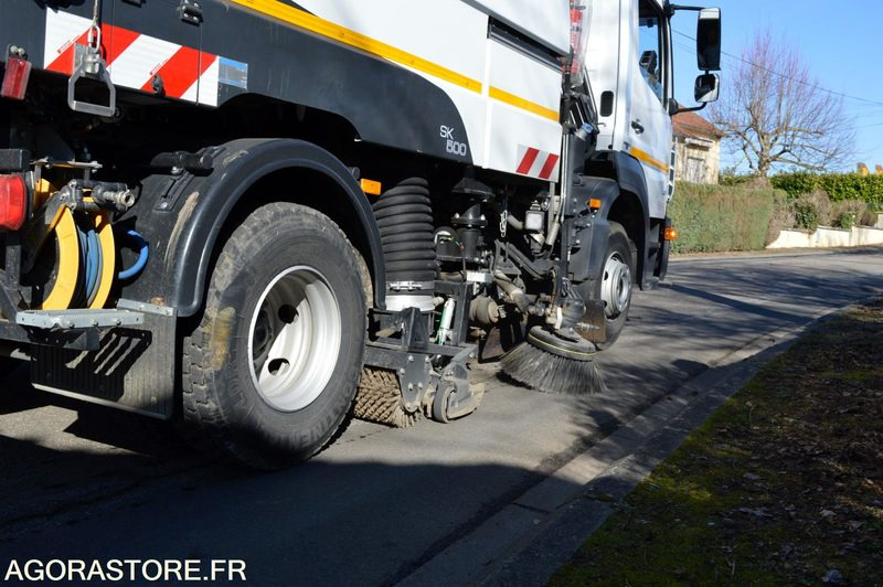 BALAYEUSE MERCEDES ATEGO 95000kms 2019 - Подметально-уборочная машина: фото 5 BALAYEUSE MERCEDES ATEGO 95000kms 2019 - Подметально-уборочная машина: фото 5