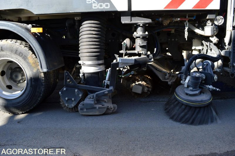 BALAYEUSE MERCEDES ATEGO 95000kms 2019 - Подметально-уборочная машина: фото 4 BALAYEUSE MERCEDES ATEGO 95000kms 2019 - Подметально-уборочная машина: фото 4