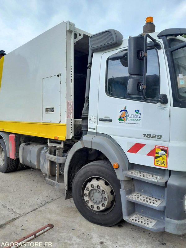 BOM MERCEDES AXOR 267385 kms 2009 - Мусоровоз: фото 3 BOM MERCEDES AXOR 267385 kms 2009 - Мусоровоз: фото 3