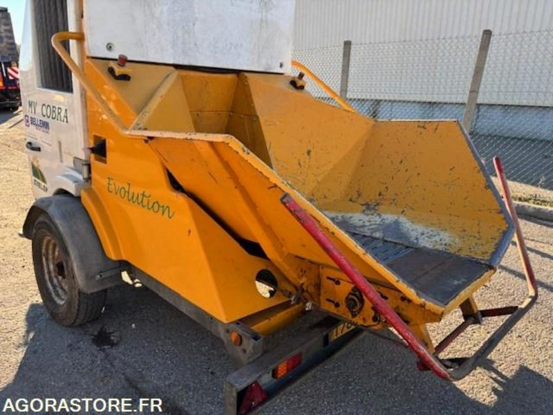 BROYEUR SAELEN MV COBRA 2004 4500 HEURES - Садовое оборудование: фото 2 BROYEUR SAELEN MV COBRA 2004 4500 HEURES - Садовое оборудование: фото 2