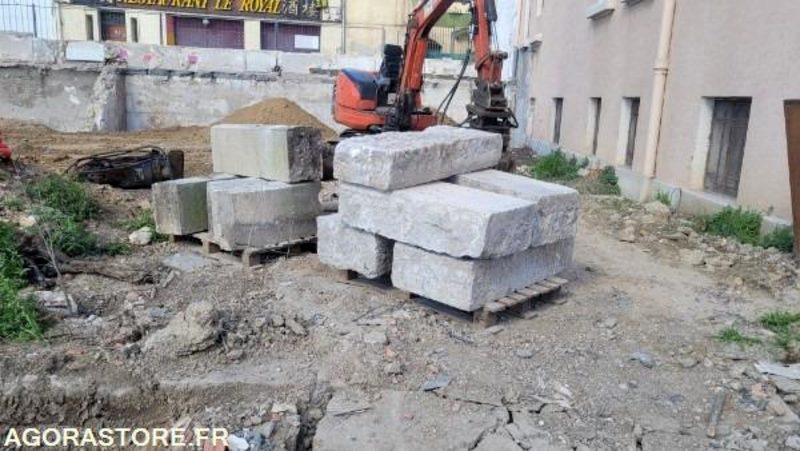 Blocs de pierre - Инструмент/ Оборудование: фото 1 Blocs de pierre - Инструмент/ Оборудование: фото 1