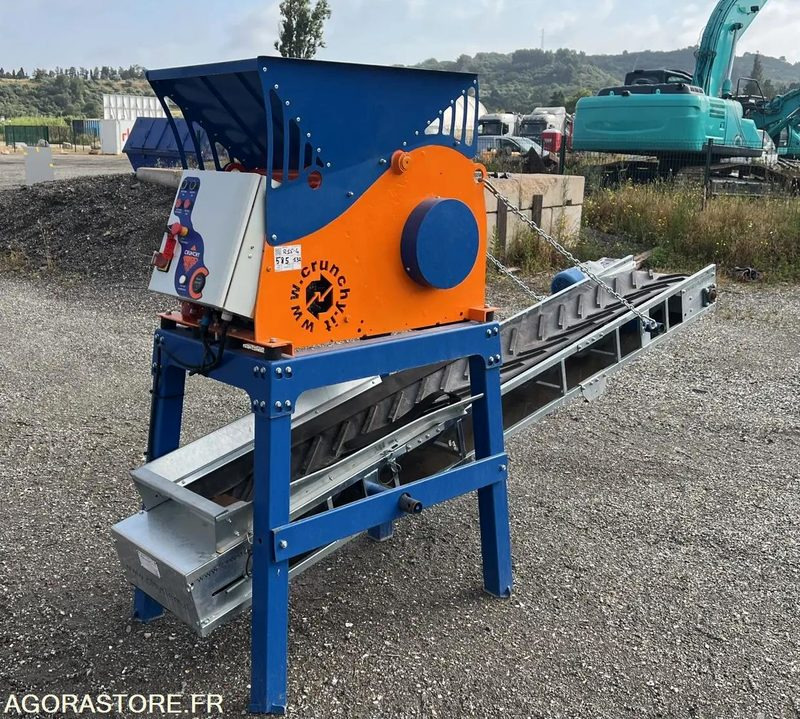 Broyeur Concasseur à béton électrique 380 V DE DEMONSTRATION - Дробилка: фото 1 Broyeur Concasseur à béton électrique 380 V DE DEMONSTRATION - Дробилка: фото 1
