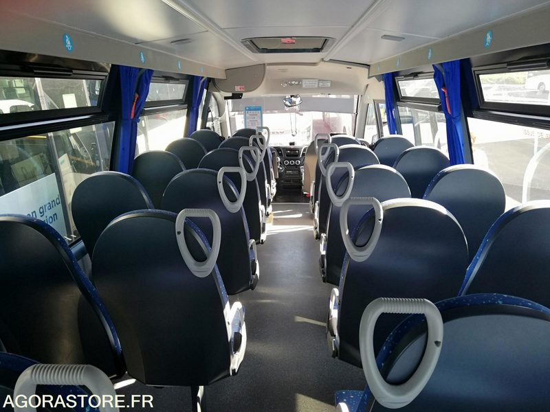 Bus Iveco UNVI 70C17 - 2017 - 120 000 km - Школьный автобус: фото 4 Bus Iveco UNVI 70C17 - 2017 - 120 000 km - Школьный автобус: фото 4