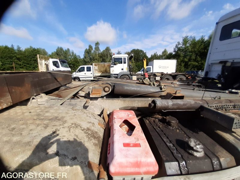 CAMION AMPLIROLL MERCEDES CW-382-ZT - Крюковой мультилифт: фото 4 CAMION AMPLIROLL MERCEDES CW-382-ZT - Крюковой мультилифт: фото 4