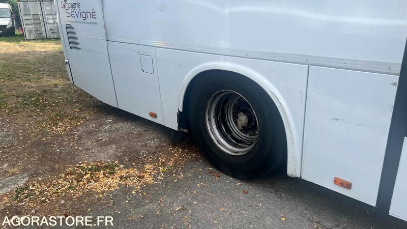 CAR - IRISBUS (IVECO BUS) - RÉCRÉO - 2011 - 305 429 KM (BW-716-JD) - Школьный автобус: фото 4 CAR - IRISBUS (IVECO BUS) - RÉCRÉO - 2011 - 305 429 KM (BW-716-JD) - Школьный автобус: фото 4