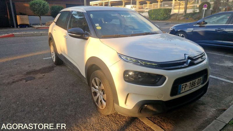 CITROËN C4 - 2020 / 138605 KM (FP-186-QX) - Легковой автомобиль: фото 2 CITROËN C4 - 2020 / 138605 KM (FP-186-QX) - Легковой автомобиль: фото 2