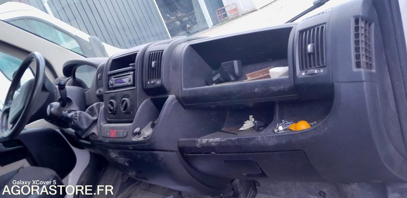 CITROEN JUMPER 99150kms 2016 - Цельнометаллический фургон: фото 4 CITROEN JUMPER 99150kms 2016 - Цельнометаллический фургон: фото 4