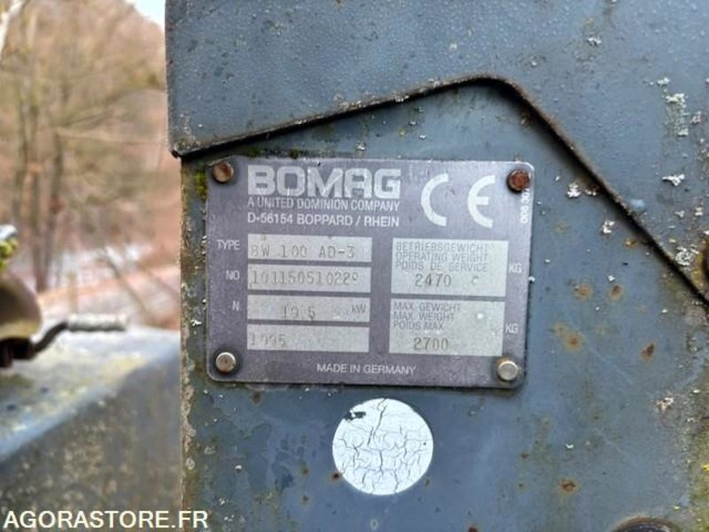 COMPACTEUR BOMAG BW100 AD-3 1995 POUR PIECES - Каток: фото 3 COMPACTEUR BOMAG BW100 AD-3 1995 POUR PIECES - Каток: фото 3