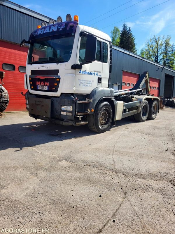 Camion ampliroll man tgs 33 400 - 827 000 KMS - 2009 - Крюковой мультилифт: фото 4 Camion ampliroll man tgs 33 400 - 827 000 KMS - 2009 - Крюковой мультилифт: фото 4