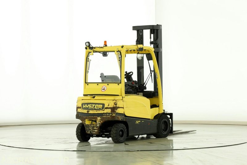 Chariot élévateur Electrique 3500kg Hyster J-3.5-XN - Электропогрузчик: фото 2 Chariot élévateur Electrique 3500kg Hyster J-3.5-XN - Электропогрузчик: фото 2
