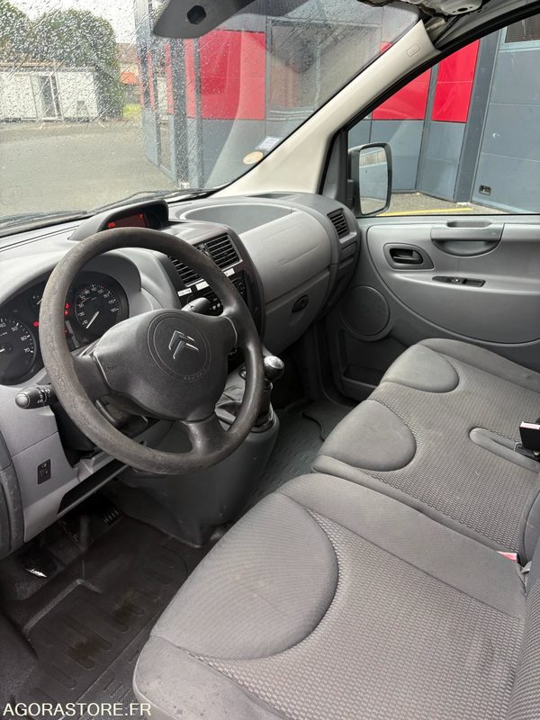 Citroën Jumpy - 2009 - 139000kms - Легковой фургон: фото 5 Citroën Jumpy - 2009 - 139000kms - Легковой фургон: фото 5