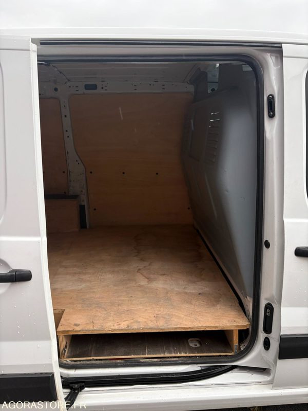 Citroën Jumpy - 2009 - 139000kms - Легковой фургон: фото 4 Citroën Jumpy - 2009 - 139000kms - Легковой фургон: фото 4