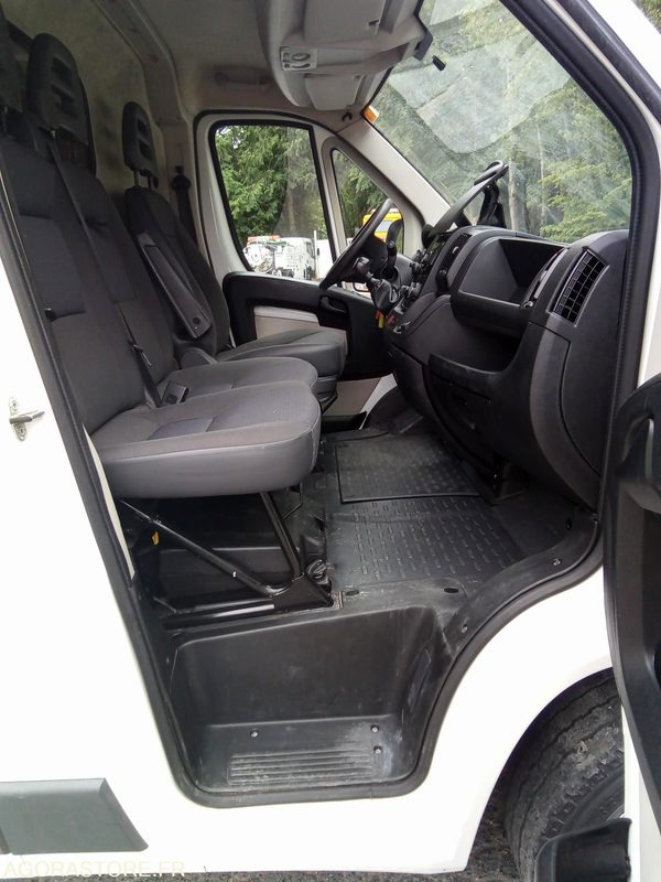 Citroen jumper 2,2 HDi 100 l1h1 77540 kms garanties HS Non ROULANT - Цельнометаллический фургон: фото 2 Citroen jumper 2,2 HDi 100 l1h1 77540 kms garanties HS Non ROULANT - Цельнометаллический фургон: фото 2