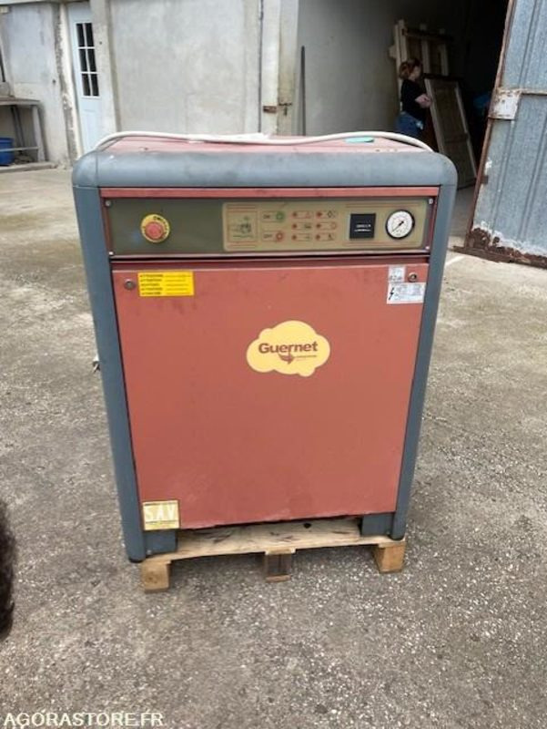 Compresseur insonorisé Guernet. 7.5kw + cuve 500l - Воздушный компрессор: фото 1 Compresseur insonorisé Guernet. 7.5kw + cuve 500l - Воздушный компрессор: фото 1