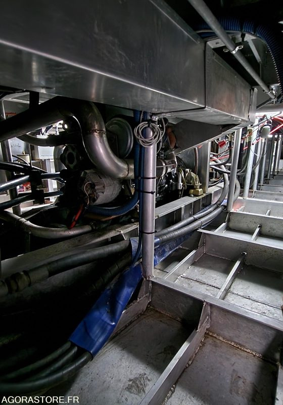 Другая техника BATEAU A MOTEUR AMPHIBIE - LA BELLE DE CANCALE: фото 11 Другая техника BATEAU A MOTEUR AMPHIBIE - LA BELLE DE CANCALE: фото 11