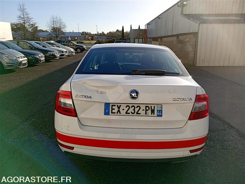 EX-232-PW - Non Roulant - SKODA OCTAVIA - VP - 482 393 Kms - Легковой автомобиль: фото 4 EX-232-PW - Non Roulant - SKODA OCTAVIA - VP - 482 393 Kms - Легковой автомобиль: фото 4