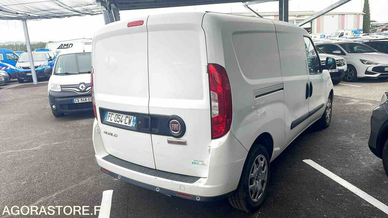 FIAT DOBLO - 2018 - 73197KM - FC054CW - Легковой фургон: фото 4 FIAT DOBLO - 2018 - 73197KM - FC054CW - Легковой фургон: фото 4