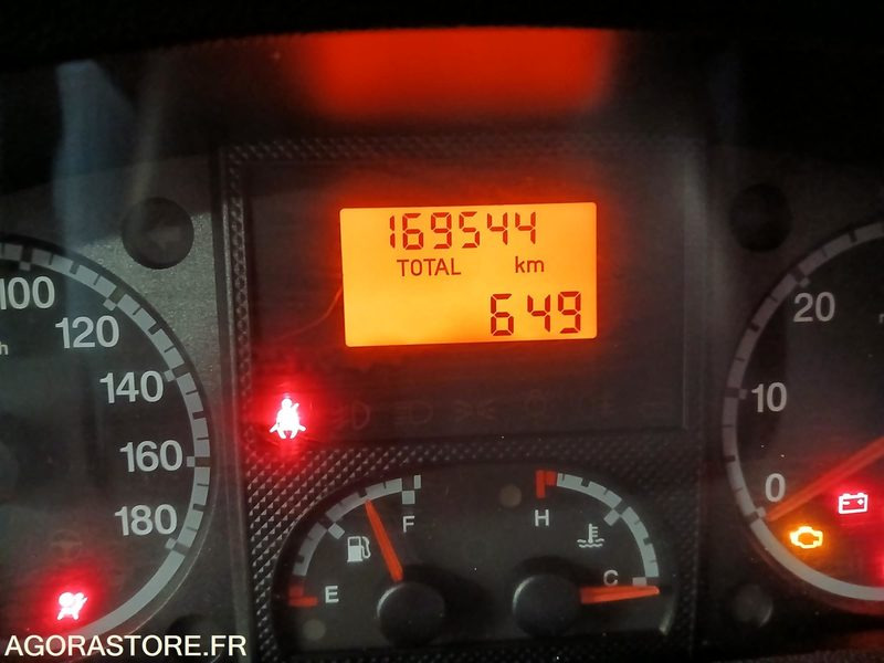 FIAT DUCATO BENNE 169544 KM AVEC CONTRE VISITE - Малотоннажный самосвал: фото 5 FIAT DUCATO BENNE 169544 KM AVEC CONTRE VISITE - Малотоннажный самосвал: фото 5
