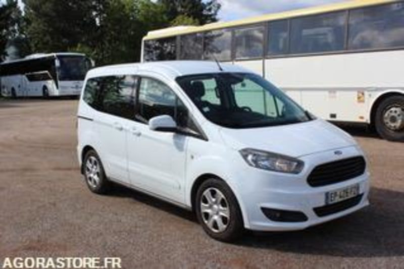 FORD TOURNEO - 2017 - 178 348 KMS - EP426FZ - Легковой фургон: фото 2 FORD TOURNEO - 2017 - 178 348 KMS - EP426FZ - Легковой фургон: фото 2
