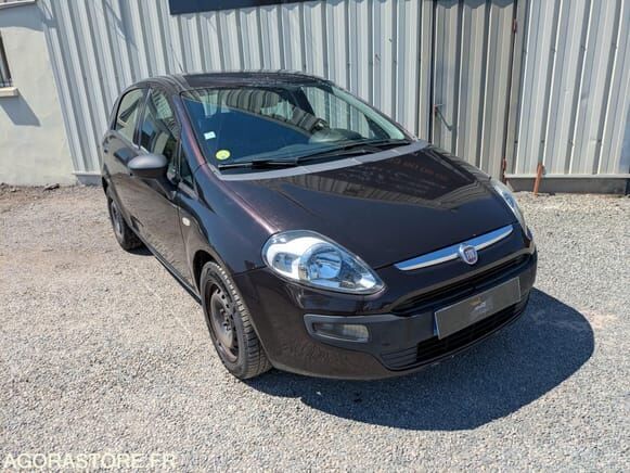 Fiat PUNTO - Хэтчбек: фото 1 Fiat PUNTO - Хэтчбек: фото 1