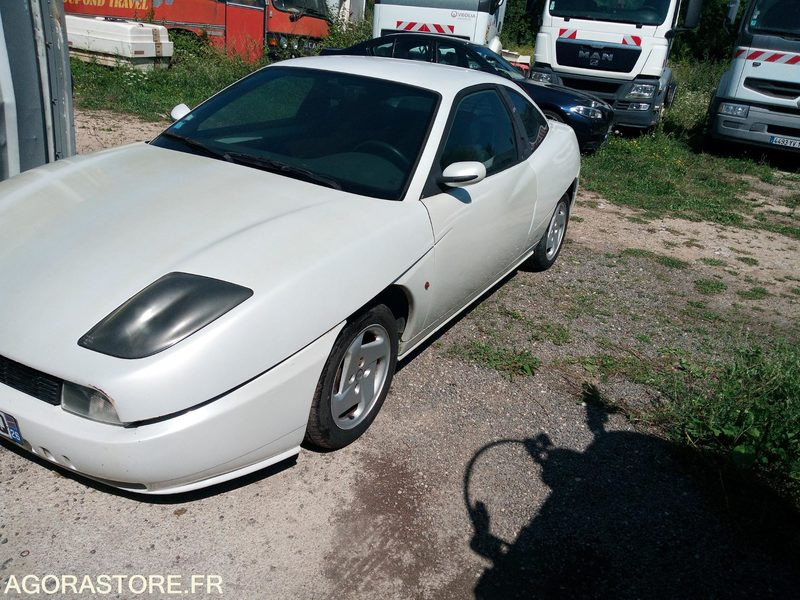 Fiat coupée 2.0L 20V - Легковой автомобиль: фото 2 Fiat coupée 2.0L 20V - Легковой автомобиль: фото 2