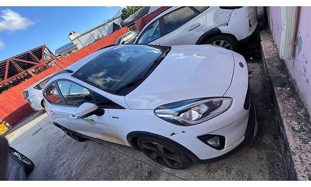 Ford FIESTA - Хэтчбек: фото 1 Ford FIESTA - Хэтчбек: фото 1
