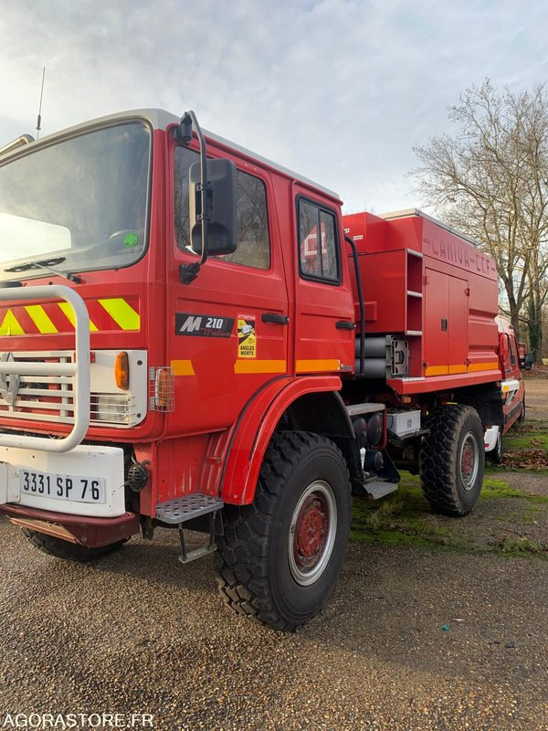 CCFM RENAULT M210 4*4 3331SP76 - Грузовик: фото 2 CCFM RENAULT M210 4*4 3331SP76 - Грузовик: фото 2