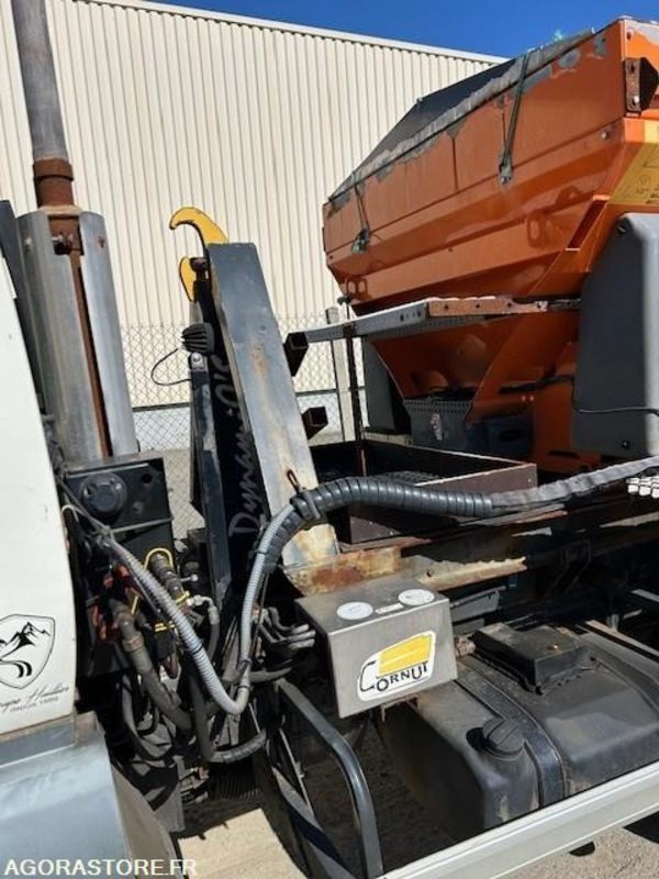LINDNER UNITRAC 102C AMPLIROLL + LAME + SALEUSE 2008 5050 HEURES - Грузовик: фото 3 LINDNER UNITRAC 102C AMPLIROLL + LAME + SALEUSE 2008 5050 HEURES - Грузовик: фото 3