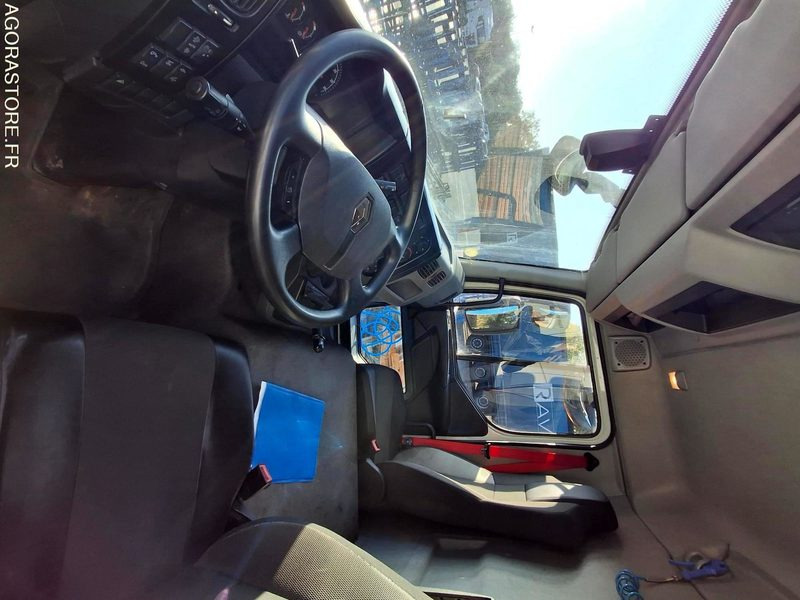 RENAULT - D12 MED 250 DTI8 BACHE - 2019 / 410293 KM (2637) - Грузовик: фото 5 RENAULT - D12 MED 250 DTI8 BACHE - 2019 / 410293 KM (2637) - Грузовик: фото 5