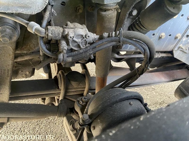 Грузовик RENAULT PREMIUM 210.19 19 t citerne ADR-  -2006-517007-BJ288SY - export only: фото 7