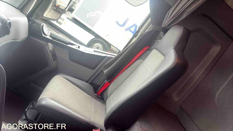 Renault T460 Porte-caisses mobiles- 2019 - 828471kms - FJ-415-JZ - Грузовик: фото 4 Renault T460 Porte-caisses mobiles- 2019 - 828471kms - FJ-415-JZ - Грузовик: фото 4