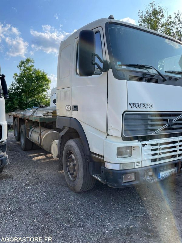 VOLVO FH12 - 1997 - 124 162 KMS - Грузовик: фото 1 VOLVO FH12 - 1997 - 124 162 KMS - Грузовик: фото 1