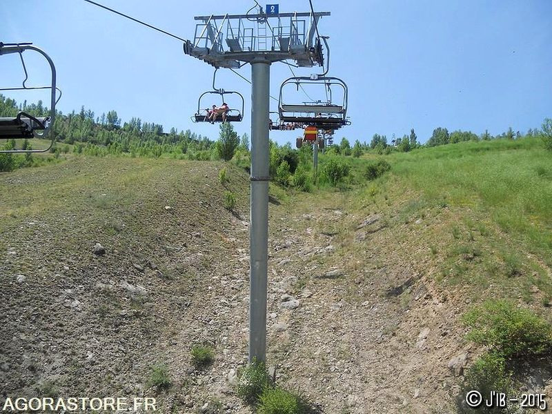 Installation "télésiège" - 2002 - Pomagalski - Инструмент/ Оборудование: фото 3 Installation "télésiège" - 2002 - Pomagalski - Инструмент/ Оборудование: фото 3