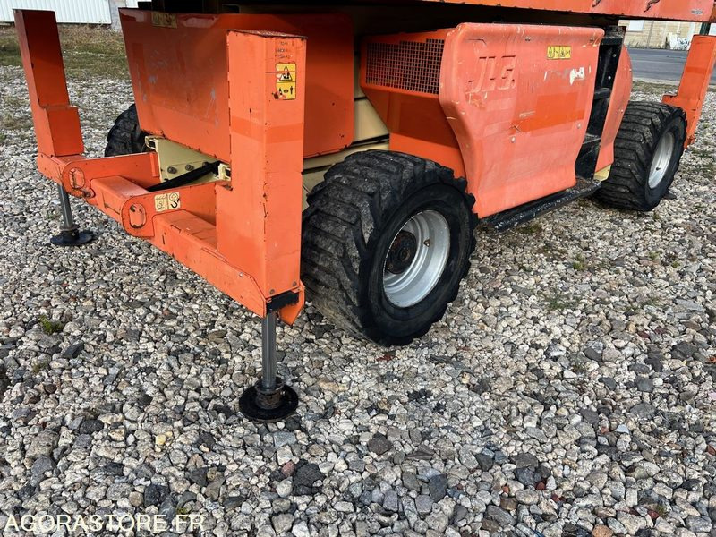 Ножничный подъемник JLG 3394RT - Nacelle ciseaux: фото 11 Ножничный подъемник JLG 3394RT - Nacelle ciseaux: фото 11