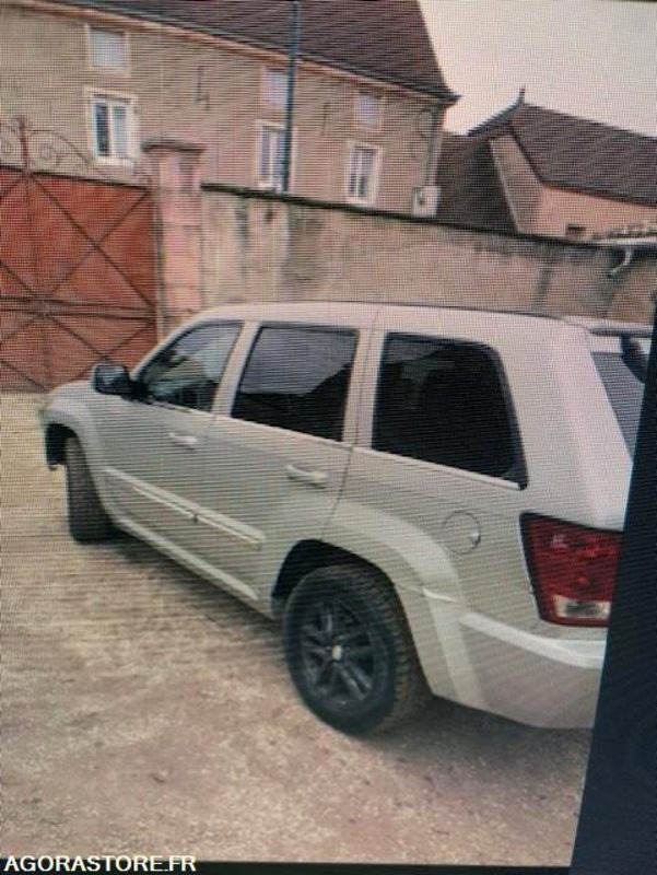 Jeep Cherokee - 242 000 KMS - 2008 - Внедорожник: фото 3 Jeep Cherokee - 242 000 KMS - 2008 - Внедорожник: фото 3