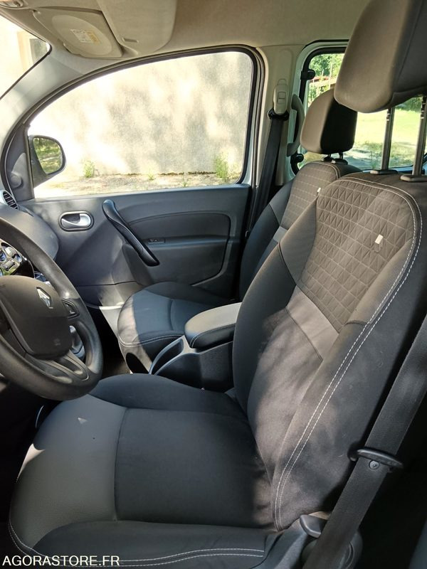 Kangoo 1.5 DCI - Легковой автомобиль: фото 4 Kangoo 1.5 DCI - Легковой автомобиль: фото 4