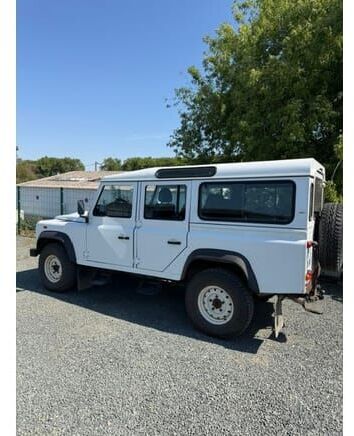 Land Rover DEFENDER 4X4 - Внедорожник: фото 3 Land Rover DEFENDER 4X4 - Внедорожник: фото 3