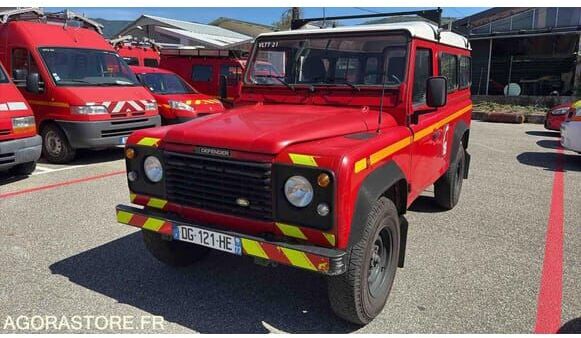 Land Rover DEFENDER - Внедорожник: фото 1 Land Rover DEFENDER - Внедорожник: фото 1