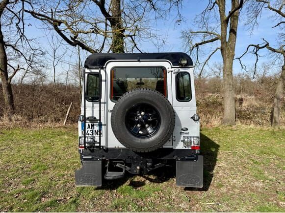 Land Rover DEFENDER - Внедорожник: фото 5 Land Rover DEFENDER - Внедорожник: фото 5