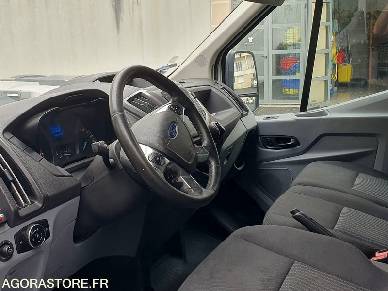 FORD TRANSIT AD BLUE 92178kms 2017 - Лёгкий коммерческий автомобиль: фото 5 FORD TRANSIT AD BLUE 92178kms 2017 - Лёгкий коммерческий автомобиль: фото 5