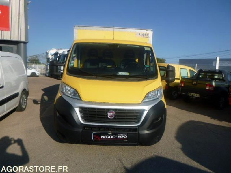 Fiat DUCATO HAYON PACK CARBURANT GNV+SP PETITE CAPACITE - Лёгкий коммерческий автомобиль: фото 2 Fiat DUCATO HAYON PACK CARBURANT GNV+SP PETITE CAPACITE - Лёгкий коммерческий автомобиль: фото 2