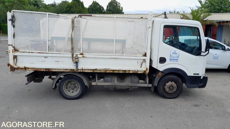 NISSAN CABSTAR DE 2007 AVEC PLATEAU 84220 KLM AVEC CONTREVISITE - Лёгкий коммерческий автомобиль: фото 2 NISSAN CABSTAR DE 2007 AVEC PLATEAU 84220 KLM AVEC CONTREVISITE - Лёгкий коммерческий автомобиль: фото 2