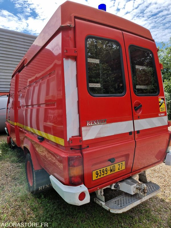 Renault B120 -1997 - 27058 - 9399WD27 - Лёгкий коммерческий автомобиль: фото 4 Renault B120 -1997 - 27058 - 9399WD27 - Лёгкий коммерческий автомобиль: фото 4
