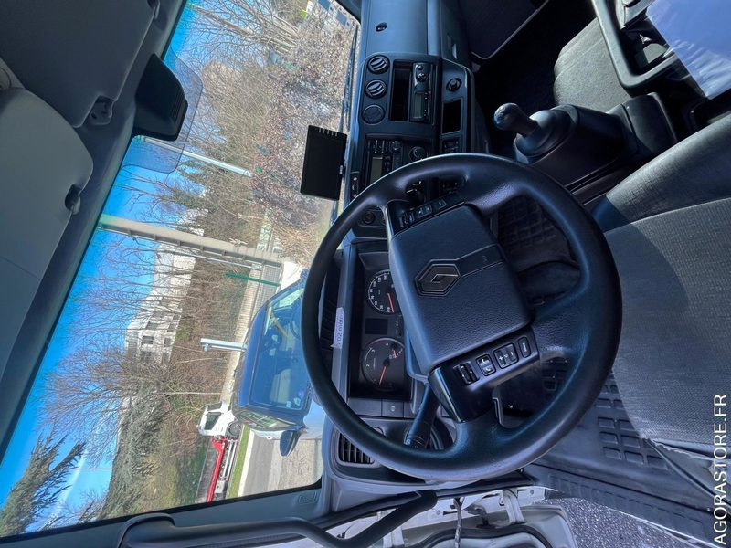 Renault trucks RENAULT D CAISSE 20M3 3.0L 177 CV BVA 7T500 - 2015 - 135 000km - Лёгкий коммерческий автомобиль: фото 5 Renault trucks RENAULT D CAISSE 20M3 3.0L 177 CV BVA 7T500 - 2015 - 135 000km - Лёгкий коммерческий автомобиль: фото 5