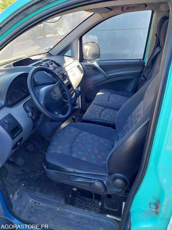 MERCEDES Vito HP 2006 175000KM EXPORT UNIQUEMENT - Цельнометаллический фургон: фото 5 MERCEDES Vito HP 2006 175000KM EXPORT UNIQUEMENT - Цельнометаллический фургон: фото 5