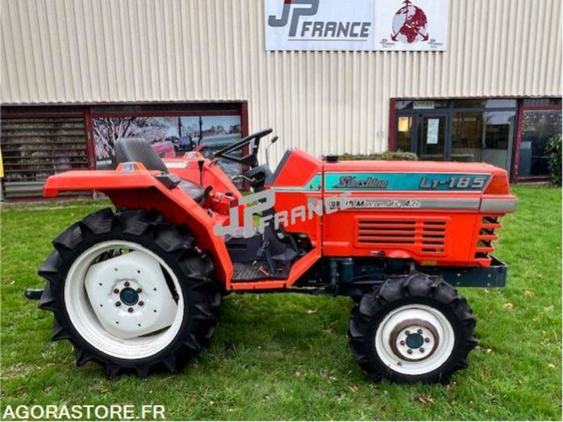 MICROTRACTEUR KUBOTA L1-185 4RM 3 CYLINDRES DIESEL 1300CM3 DANS L'ETAT - Трактор: фото 3 MICROTRACTEUR KUBOTA L1-185 4RM 3 CYLINDRES DIESEL 1300CM3 DANS L'ETAT - Трактор: фото 3