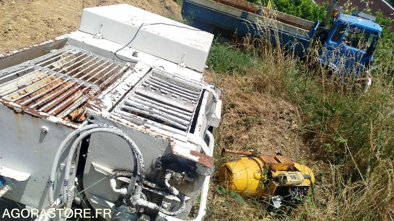 Machine a crepire Matco - Строительное оборудование: фото 4 Machine a crepire Matco - Строительное оборудование: фото 4