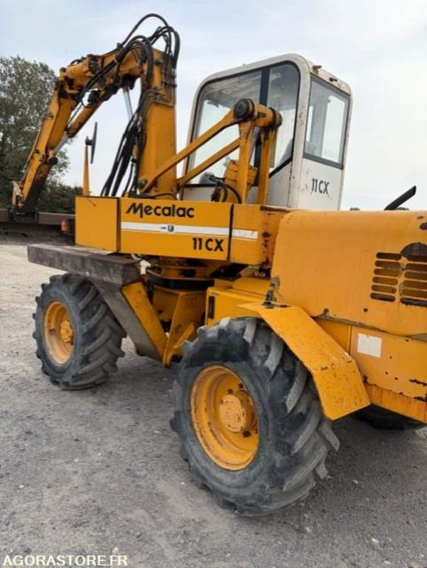 Mecalac 11CX - Экскаватор: фото 5 Mecalac 11CX - Экскаватор: фото 5