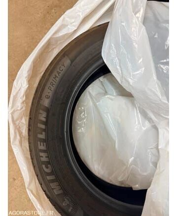 Michelin e-Primacy - Шина для Грузовиков: фото 3 Michelin e-Primacy - Шина для Грузовиков: фото 3