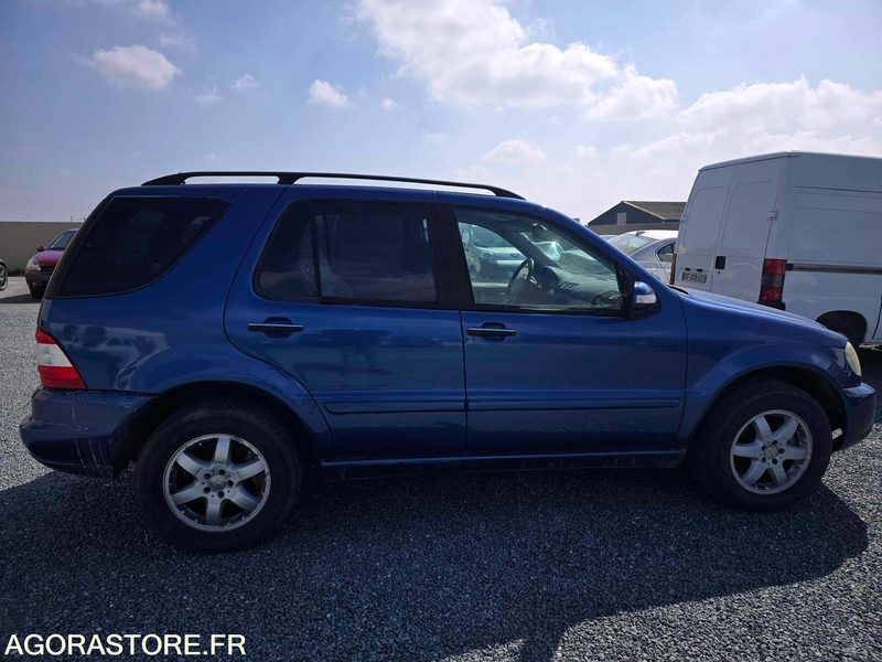 NIORT - MERCEDES ML 400 CDI BVA BI TURBO 4.00L 250 CH PEINTURE NEUVE 2025 - Легковой автомобиль: фото 5 NIORT - MERCEDES ML 400 CDI BVA BI TURBO 4.00L 250 CH PEINTURE NEUVE 2025 - Легковой автомобиль: фото 5